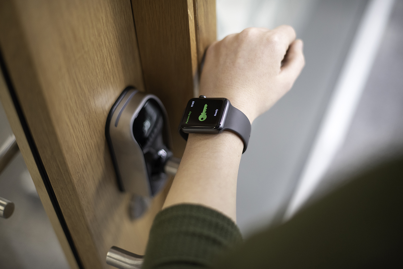paxton_key_app_watch.jpg